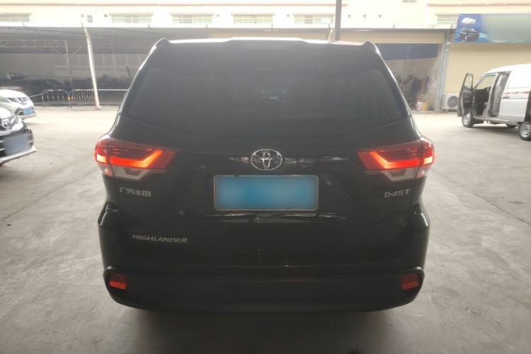 Used Toyota Highlander 2018 2.0T Two-Wheel Drive Elite Version 5 Seats China VI Standard Rear
