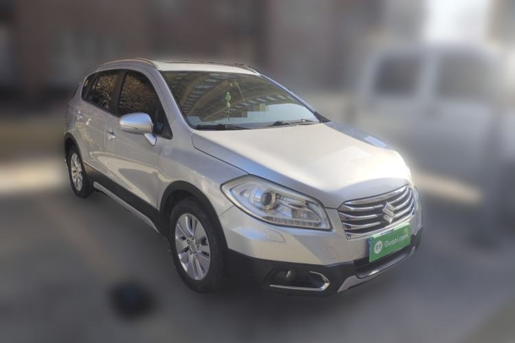 Used Suzuki S-Cross 2014 1.6L CVT Two-Wheel Drive Elite Version