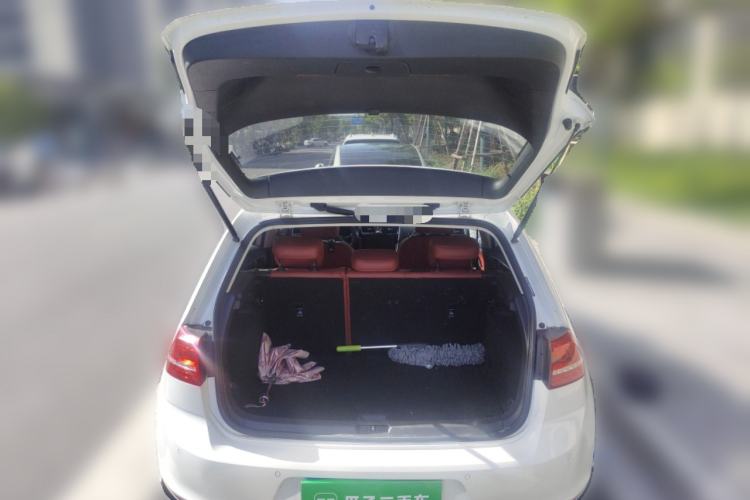 Used Volkswagen Golf 2015 1.6L Automatic Fashion Model