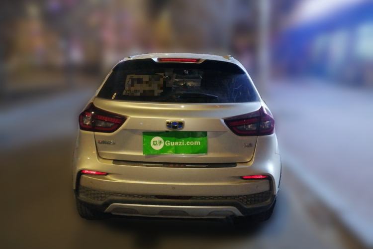 Used Geely Auto Vision X3 2019 Upgraded Model 1.5L Manual Elite Version
