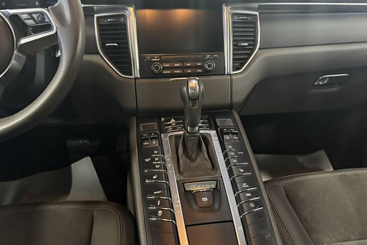 Used Porsche Macan 2017 Macan 2.0T