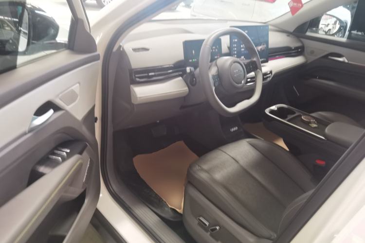 Used Bestune Yueyi 03 2025 565km Premium Edition Driver Seat