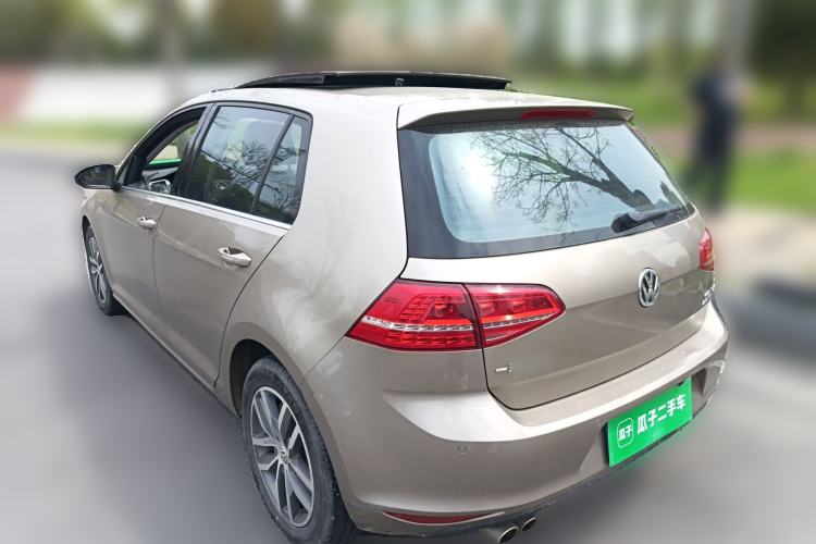 Used Volkswagen Golf 2016 230TSI Automatic Luxury Version