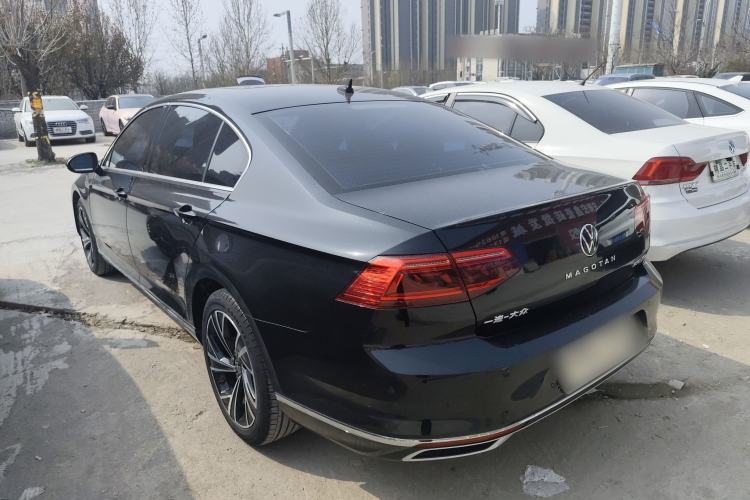 Used Volkswagen Magotan 2020 330TSI DSG Luxury Edition Rear Left 45 Deg