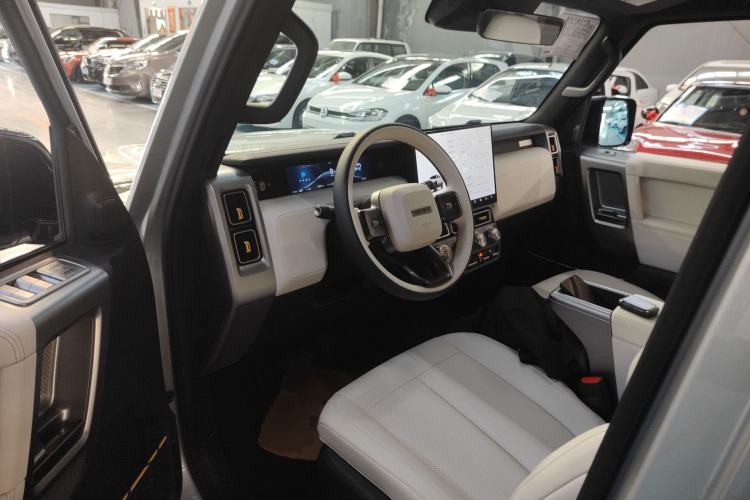 Used iCAR V23 2025 501 Four-Wheel Drive Intelligent Driving Version Left Front Seat