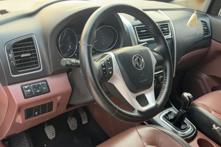 Used FORTHING SX6 2016 1.6L Manual Luxury Model
