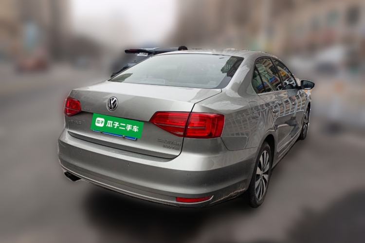 Used Volkswagen Sagitar 2017 230TSI Automatic Comfort Version