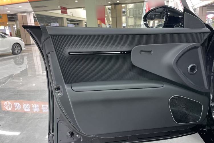 Used Avatr 12 2025 Max Extended-Range Edition