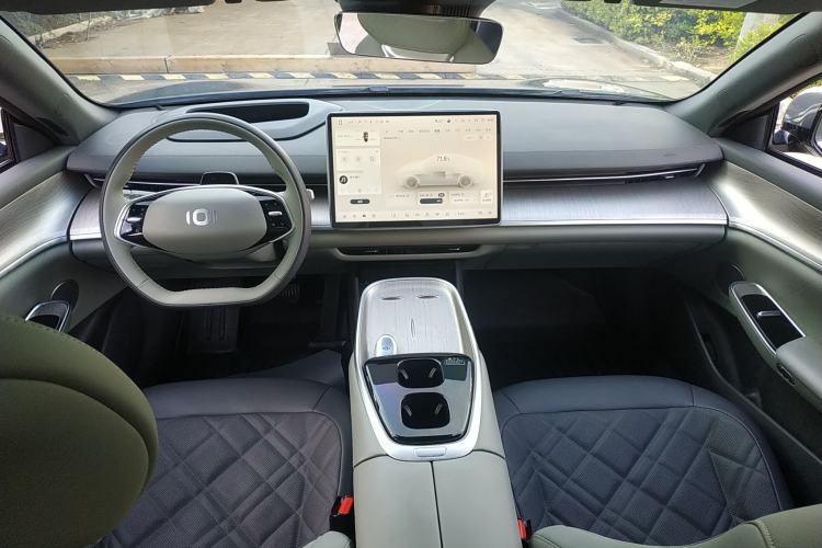 Used CHANGAN NEVO A07 2024 Pure Electric "True Fragrance" Edition 515 Prestige Model Center Console