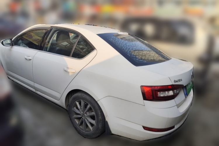 Used Skoda Octavia 2018 1.6L Automatic Comfort Edition Rear Left 45 Deg