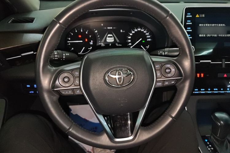 Used Toyota Avalon 2019 2.0L Luxury Edition China VI Standard Steering Wheel