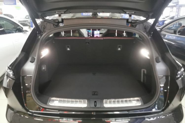 Used Nio ET5T 2025 100kWh Touring Trunk