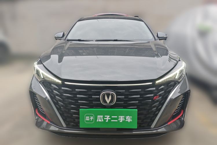 Used CHANGAN Eado 2023 Changan Edition PLUS Blue Whale NE 1.4T GDI DCT Prestige Version Front