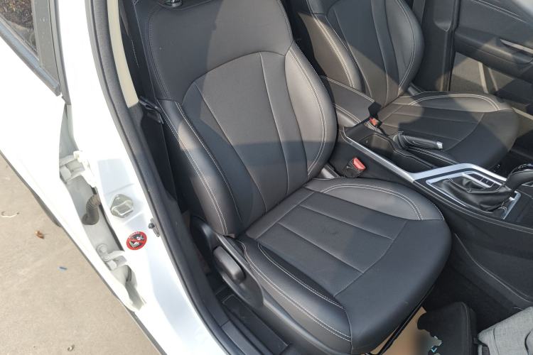 Used Geely Auto Vision X3 2019 Upgraded Model 1.5L CVT Elite Version
