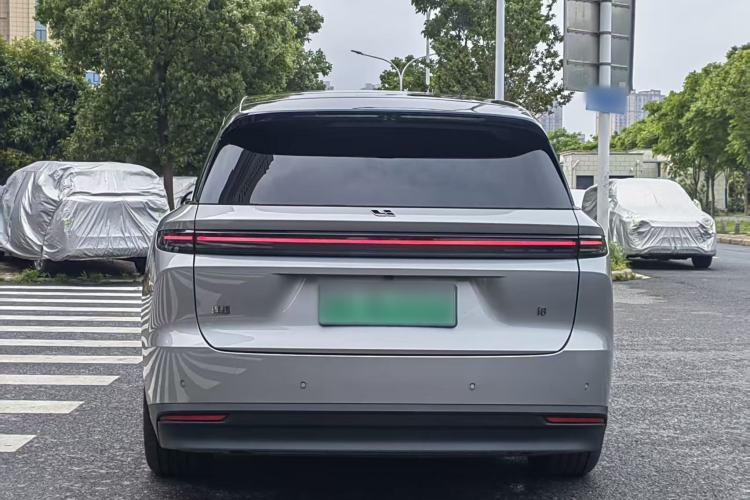 Used Li Auto i8 2025 Model Standard Version
