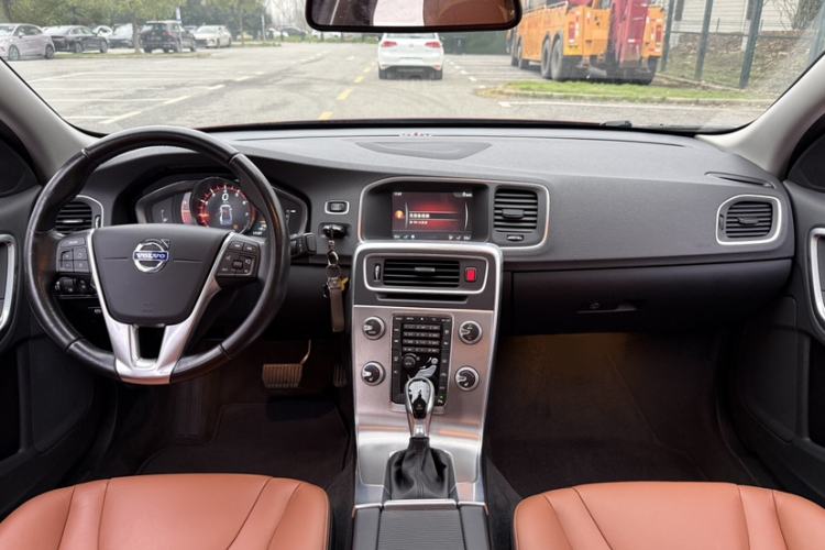 Used Volvo S60 2016 S60L T4 Zhiyuan Edition