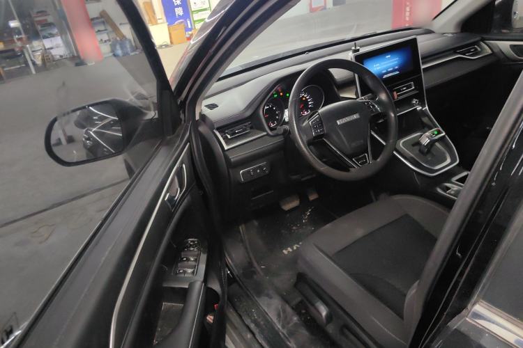 Used Haval M6 2023 PLUS 1.5T DCT Elite Smart Connectivity Model
