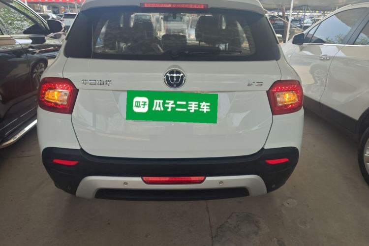 Used Brilliance V3 2015 1.5L Manual Elite Model Rear