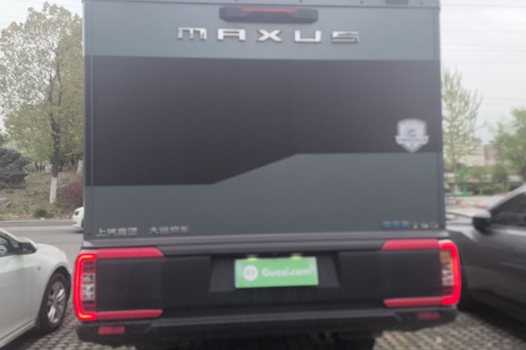 Used SAIC MAXUS T90 RV 2022 2.0T Explorer T90 All-Terrain Green Trunk