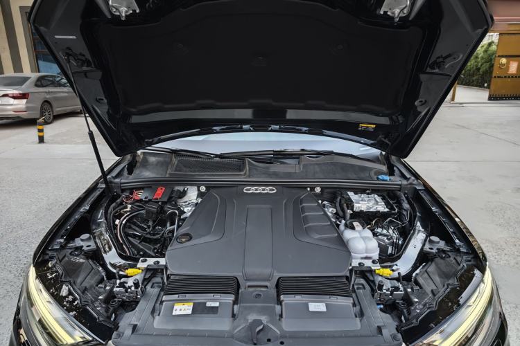 Used Audi Q7 2024 45 TFSI quattro S line Sport Edition