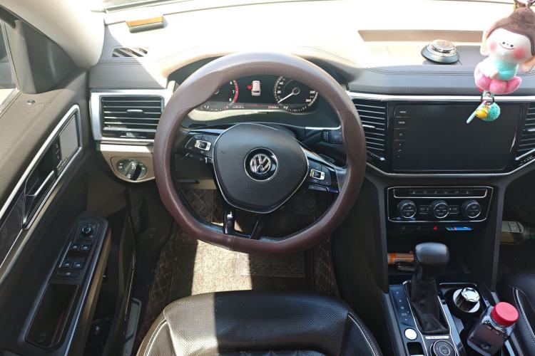 Used Volkswagen Teramont 2019 530 V6 Four-Wheel Drive Prestige Flagship Edition China V Standard Steering Wheel