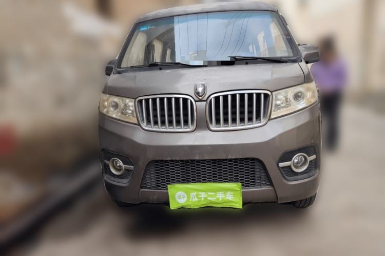 Used Jinbei Hiace X30 2013 1.3L Standard Version
