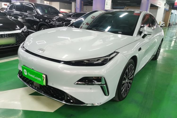 Used Geely Galaxy 8 2025 130km EM-i Flagship Edition