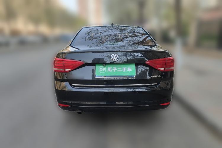 Used Volkswagen Lavida 2015 1.6L Manual Comfort Edition Rear