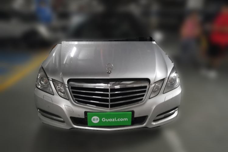 Used Mercedes-Benz E-Class 2010 E 300 L Fashion Model
