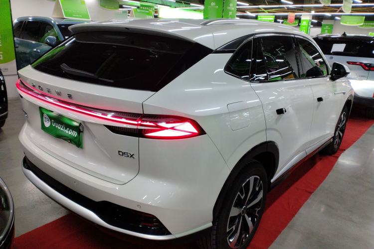 Used Roewe D5X DMH 2024 135 Tech Edition