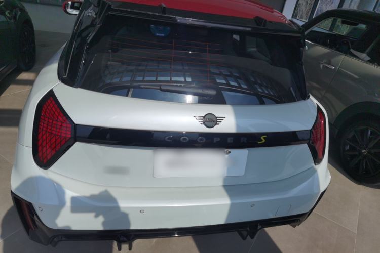 Used MINI Electric MINI COOPER 2024 452km COOPER SE Racing Driver
