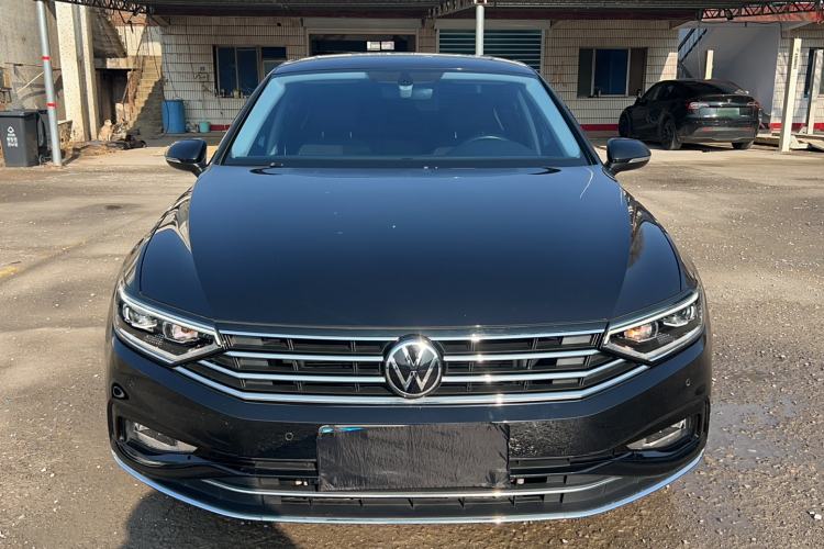 Used Volkswagen Magotan 2020 330TSI DSG Leading Model
