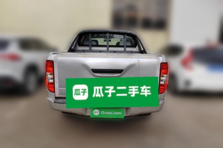 Used JMC Yuhu 7 2016 2.4T Two-Wheel Drive Luxury Edition JX4D24