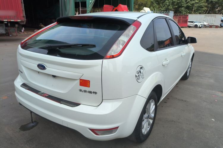 Used Ford Focus 2013 Hatchback Classic 1.8L Automatic Base Model Rear Right 45 Deg