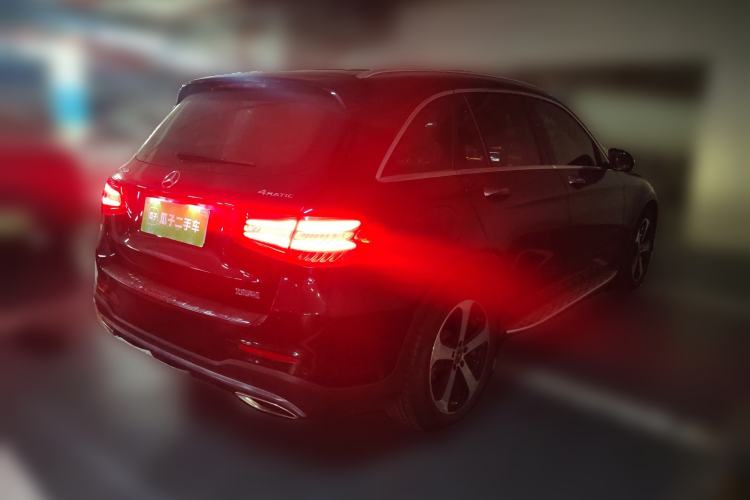 Used Mercedes-Benz GLC 2018 GLC 260 4MATIC Luxury Model