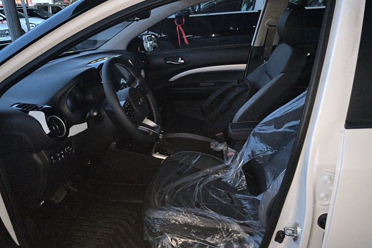 Used Kia kx1 Stonic 2026 Model 1.4L Sunroof Edition
