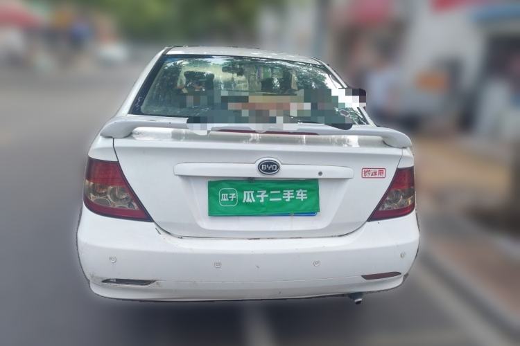 Used BYD F3 2012 Energy-Saving Model 1.5L Manual Comfort Version Rear