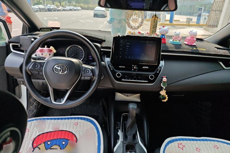 Used Toyota Levin 2021 185T CVT Luxury Edition Center Console