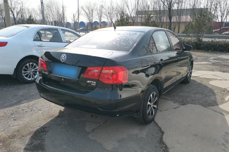 Used Volkswagen Jetta 2015 Value Edition 1.6L Manual Fashionable Style