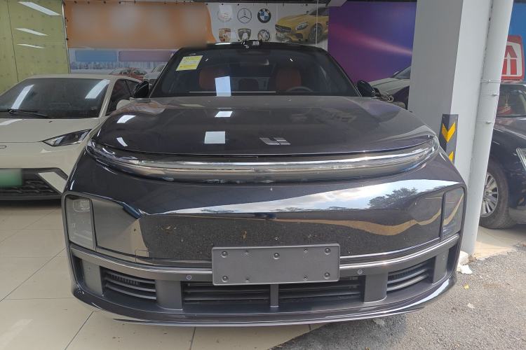 Used Li Auto L7 2025 Max Smart Refresh Edition Front