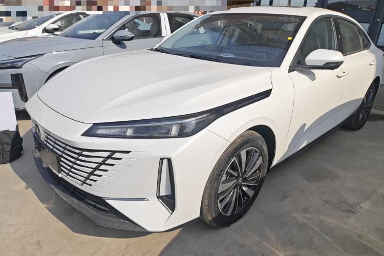 Used Changan Eado PHEV 2025 Smart New Blue Whale 145KM Battleship Edition
