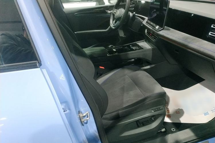 Used Volkswagen Tiguan L 2024 PRO 380TSI Four-Wheel Drive R-Line Prestige Edition
