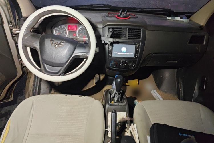 Used Wuling Rongguang 2014 1.2L S Base Model