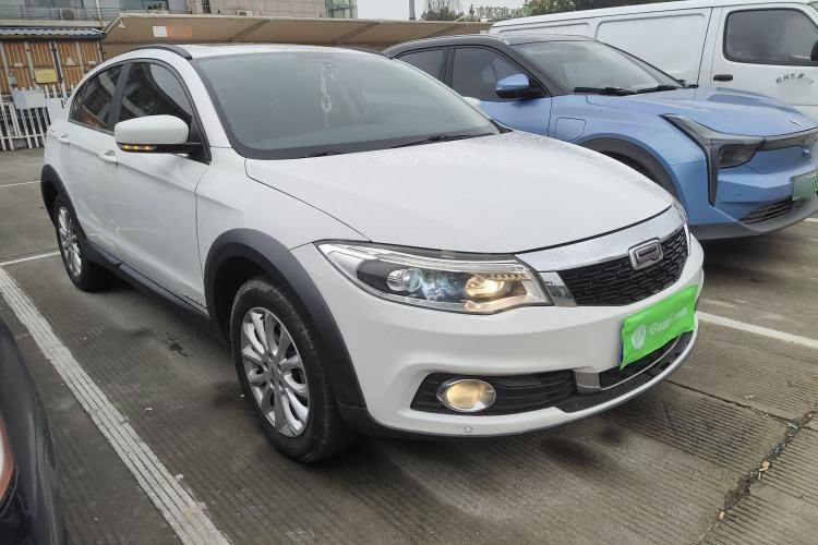 Used Qoros 3 2016 Urban SUV 1.6T Automatic Zhiyue Model Exterior 1