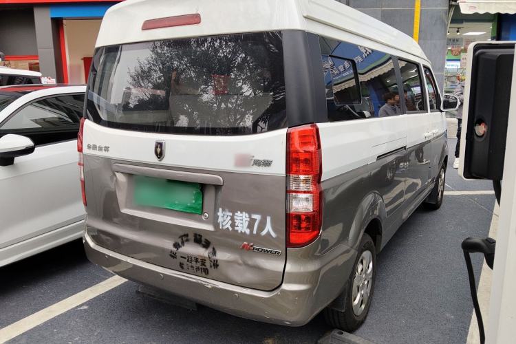 Used Jinbei New Hiace X30L 2018 1.5L Box Truck Wealth Edition DLCG14