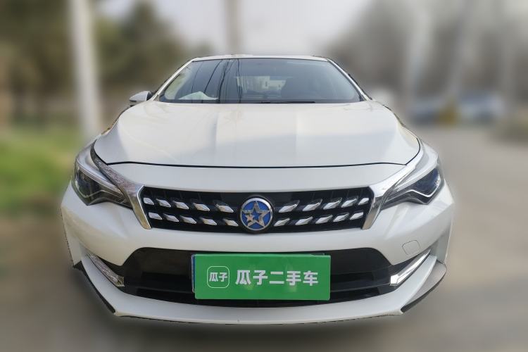 Used Venucia D60 2018 1.6L CVT Smart Connect Elite Edition
