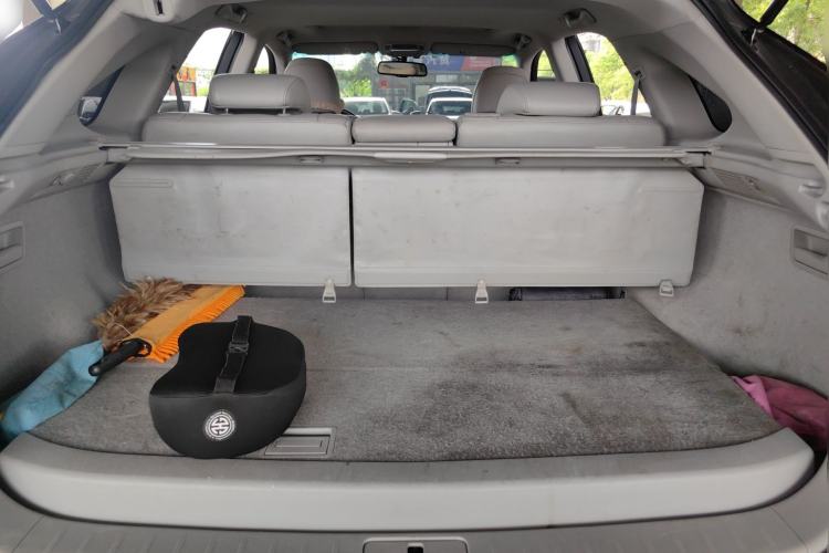 Used Lexus RX Classic 2011 270 Elegant Edition Trunk