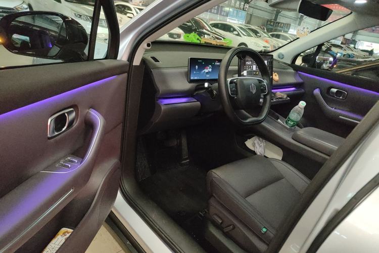 Used Leapmotor C16 2024 Pure Electric 520 Deluxe Edition Driver Seat