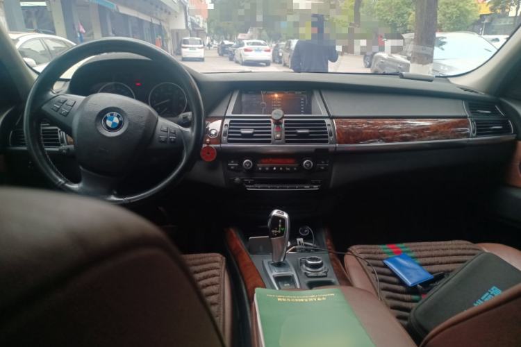 Used BMW X5 2011 xDrive35i Leading Model