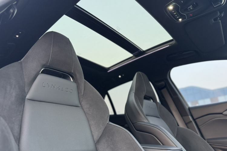 Used Lynk & Co 03 2022 2.0TD DCT JingPro
